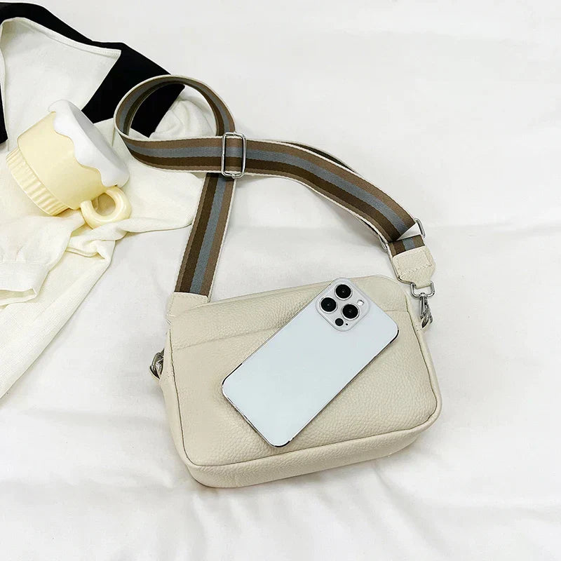 Halina– Ponadczasowa Retro Torebka na Ramię